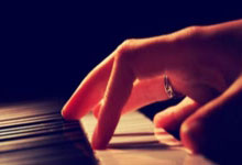 15连胜！领跑21分！欧洲第一踢疯了.